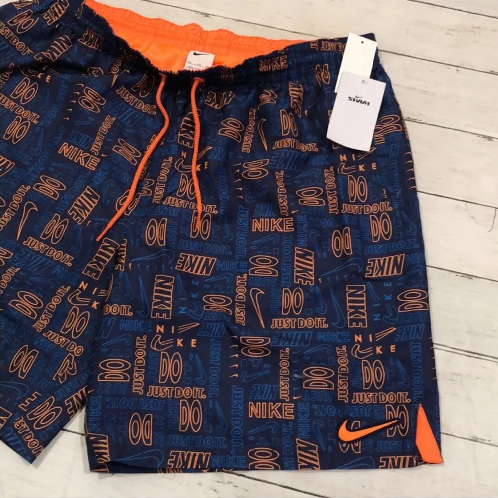 NIKE | Men’s Swim Trunks